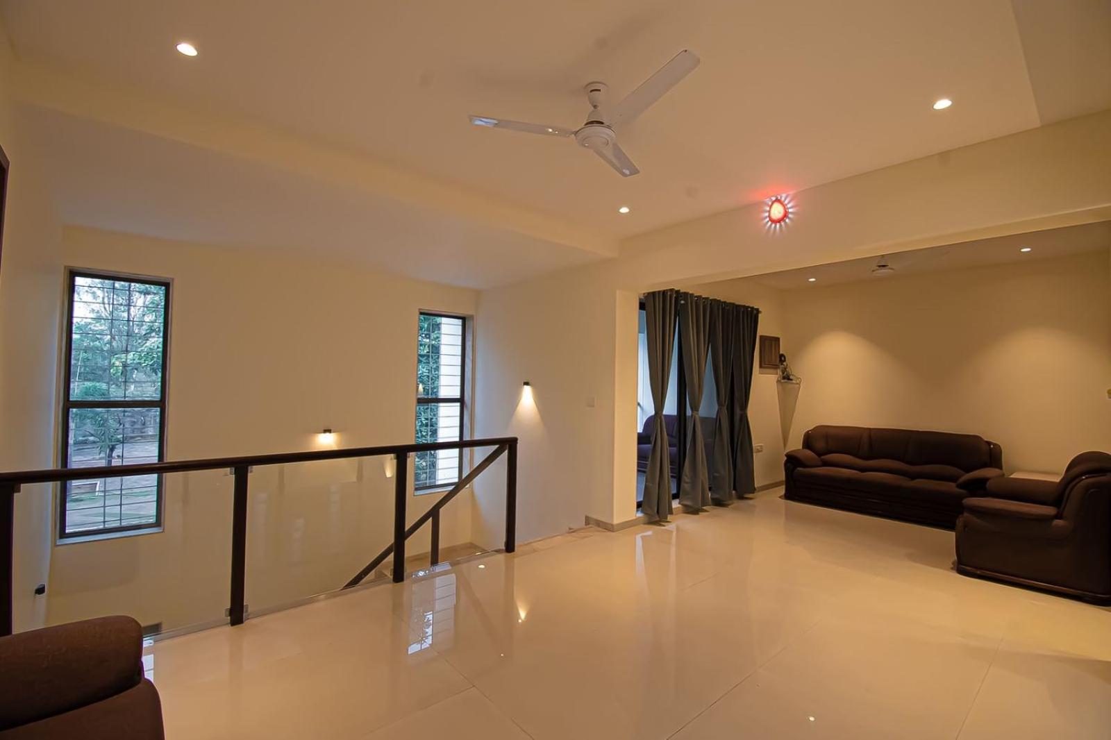 Mizzle Exotica Lonavala Apartment Exterior photo